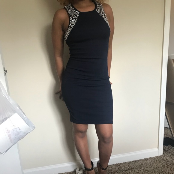 Party Dress, special occasion - Picture 4 of 4